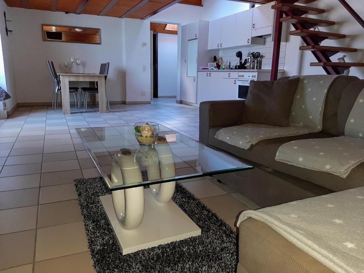 Quartino Holidays Homes Il Folletto מראה חיצוני תמונה