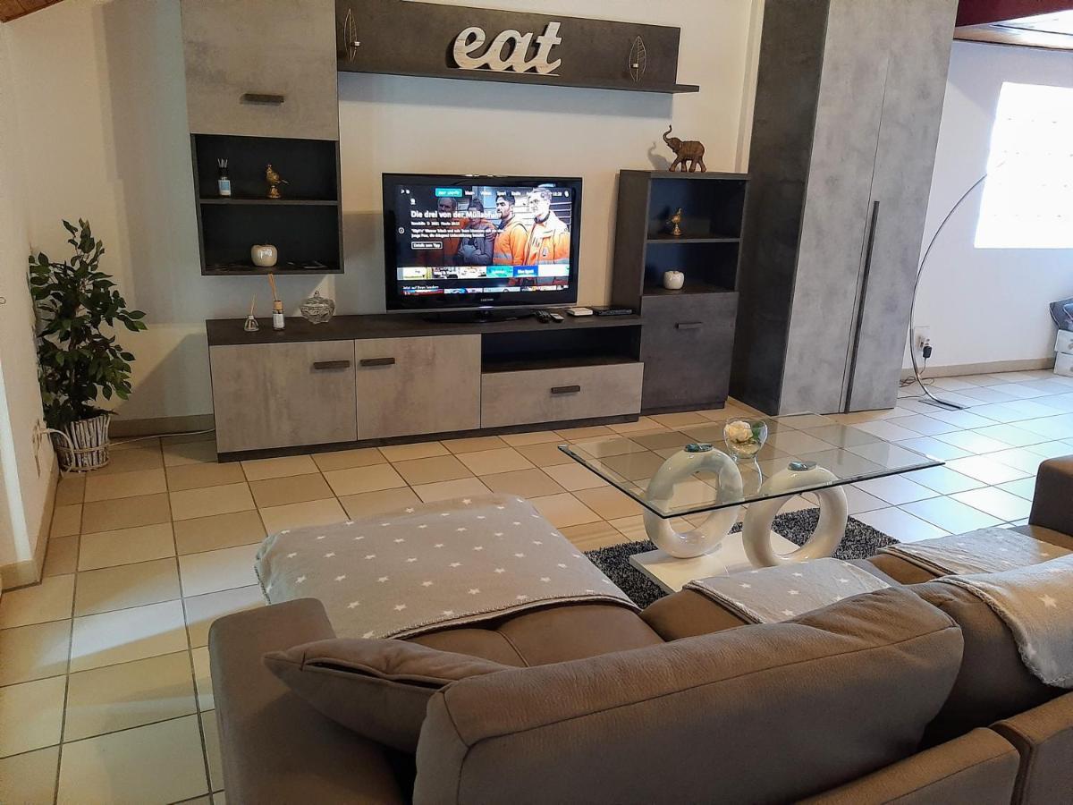 Quartino Holidays Homes Il Folletto מראה חיצוני תמונה