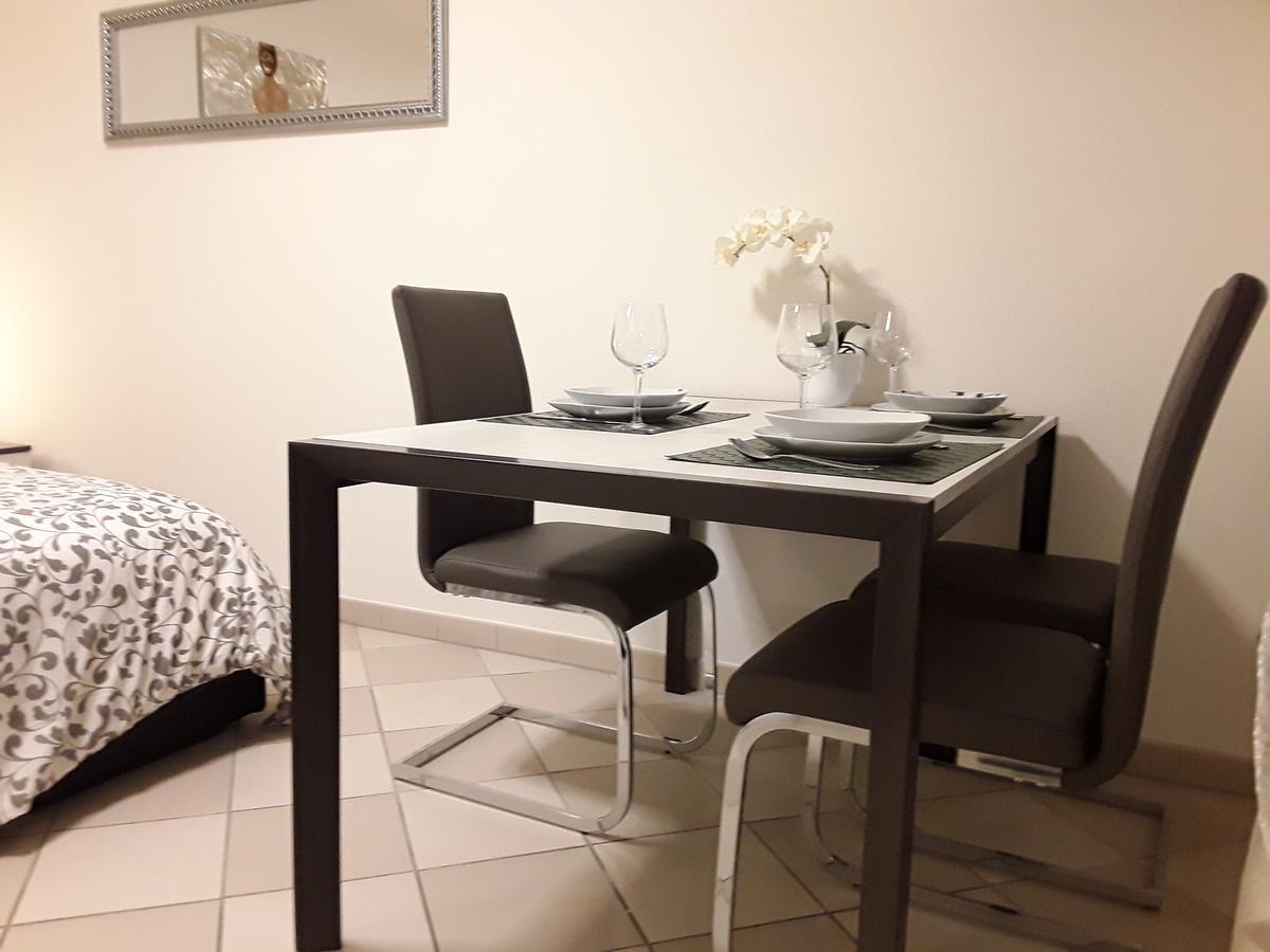Quartino Holidays Homes Il Folletto מראה חיצוני תמונה