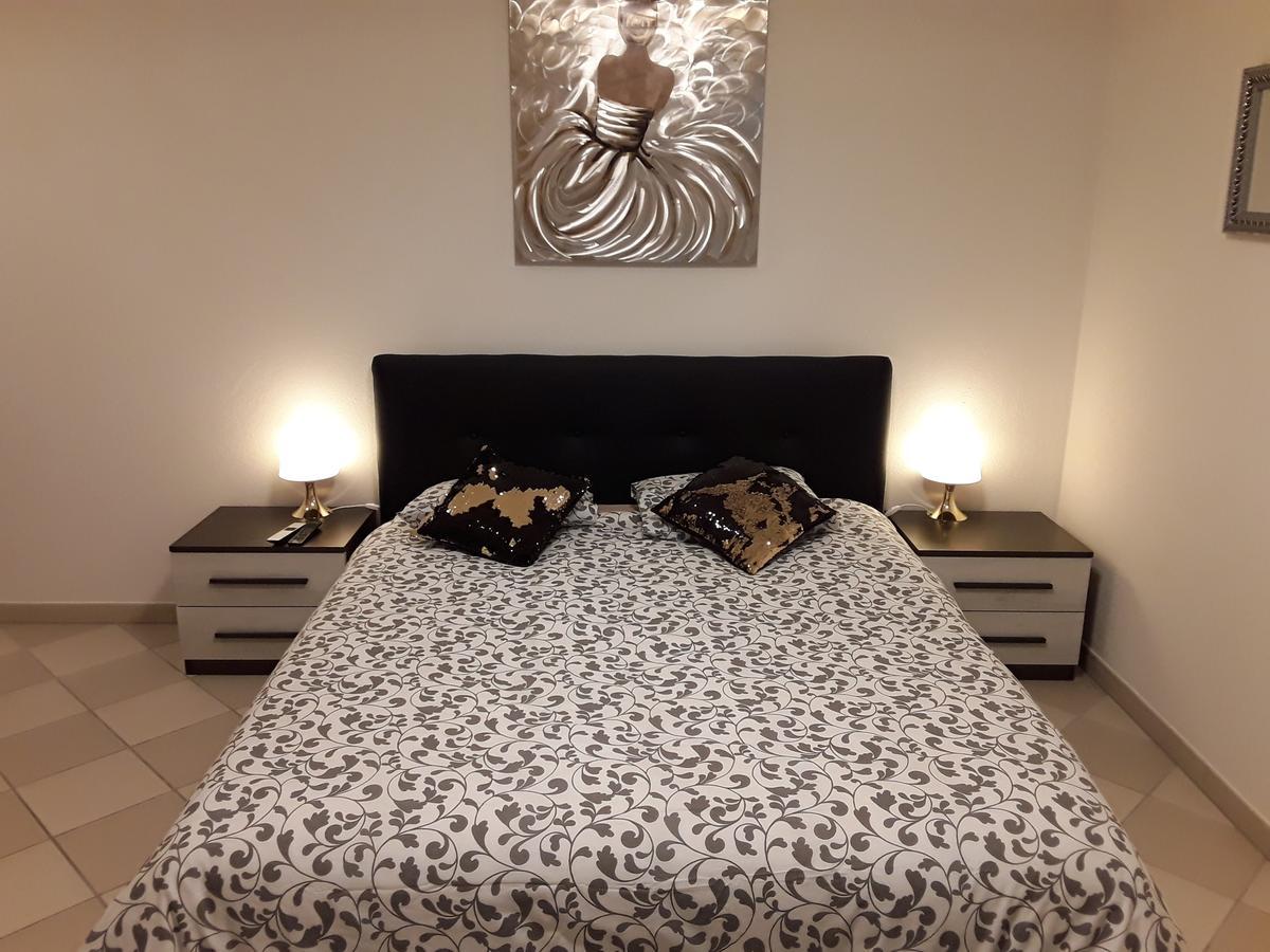 Quartino Holidays Homes Il Folletto מראה חיצוני תמונה