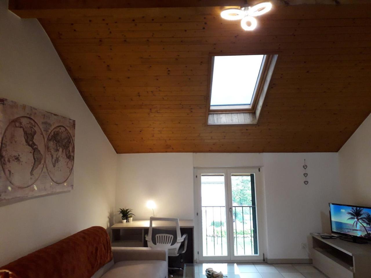 Quartino Holidays Homes Il Folletto מראה חיצוני תמונה