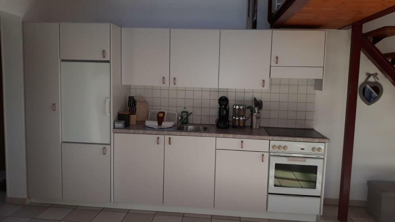 Quartino Holidays Homes Il Folletto מראה חיצוני תמונה