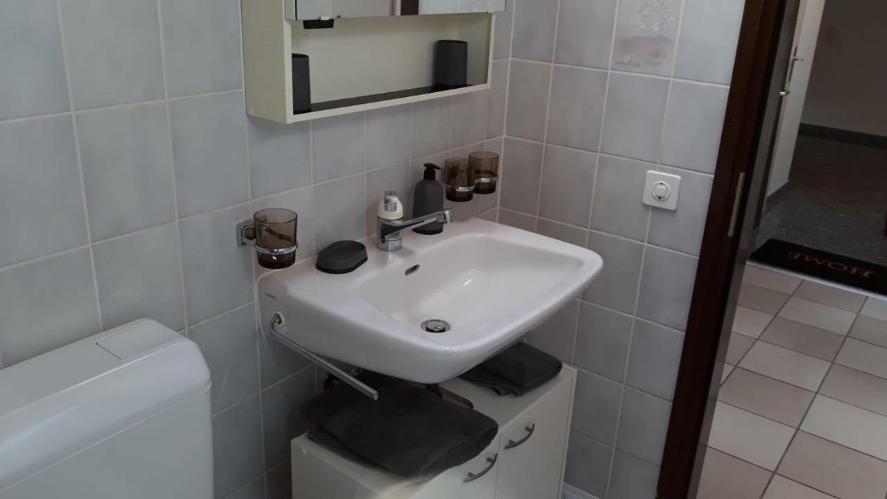 Quartino Holidays Homes Il Folletto מראה חיצוני תמונה