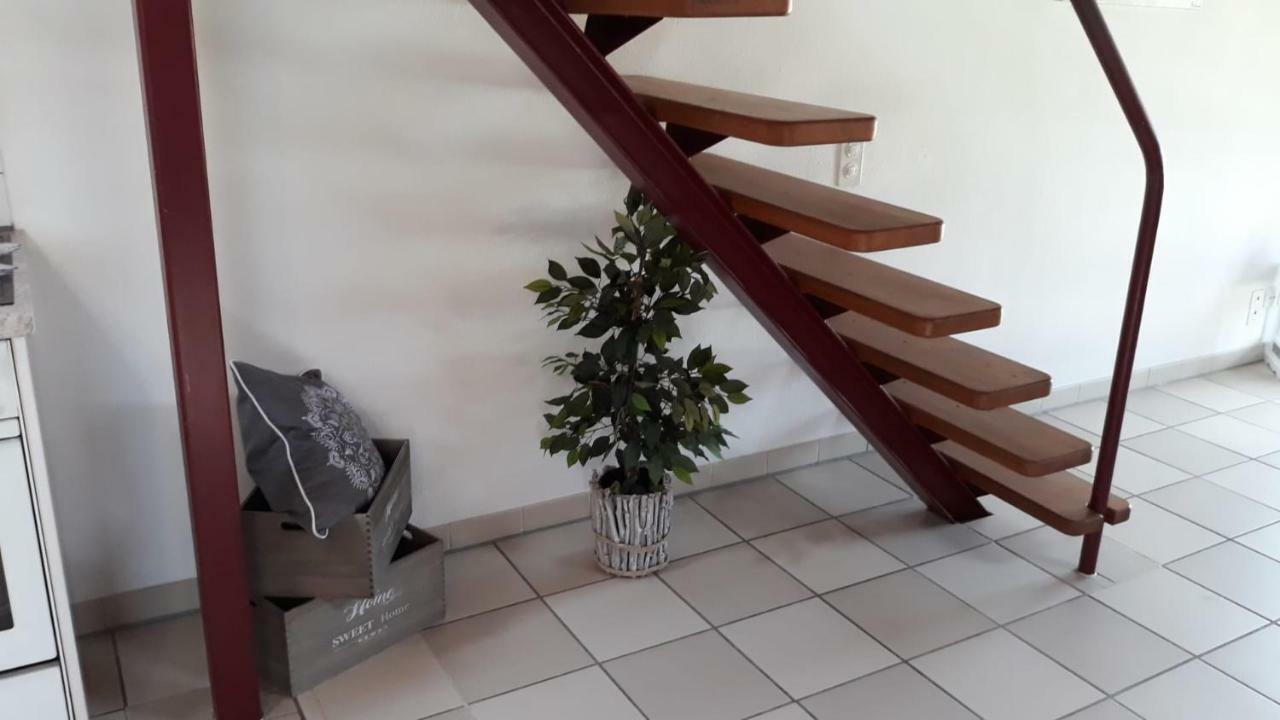 Quartino Holidays Homes Il Folletto מראה חיצוני תמונה